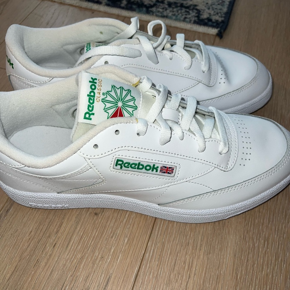 MENS Reebok Club C 85 Sneakers